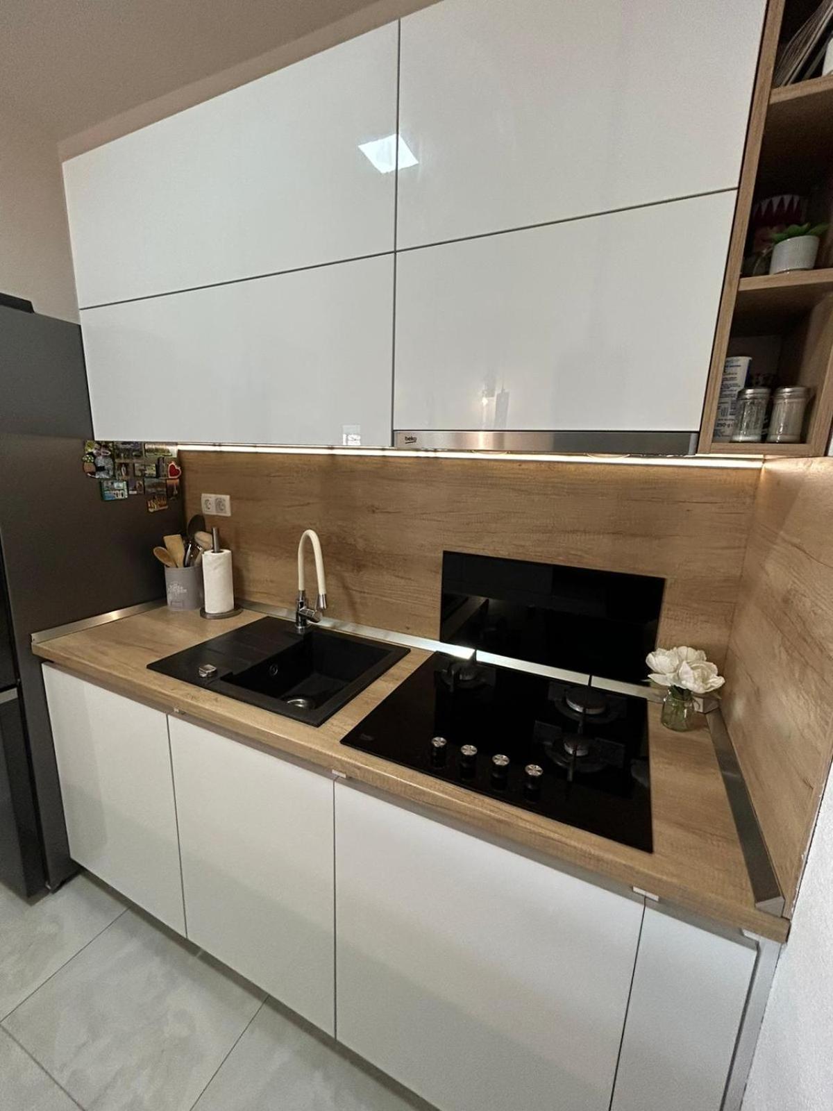 Apex Luxury Apartman تروغير المظهر الخارجي الصورة