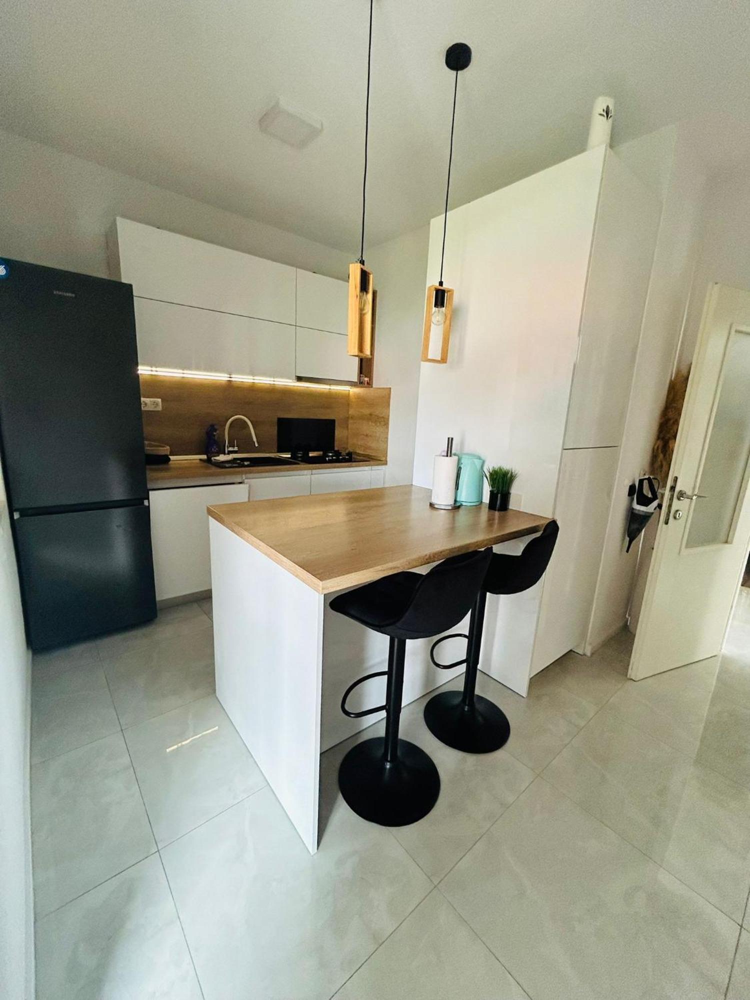 Apex Luxury Apartman تروغير المظهر الخارجي الصورة